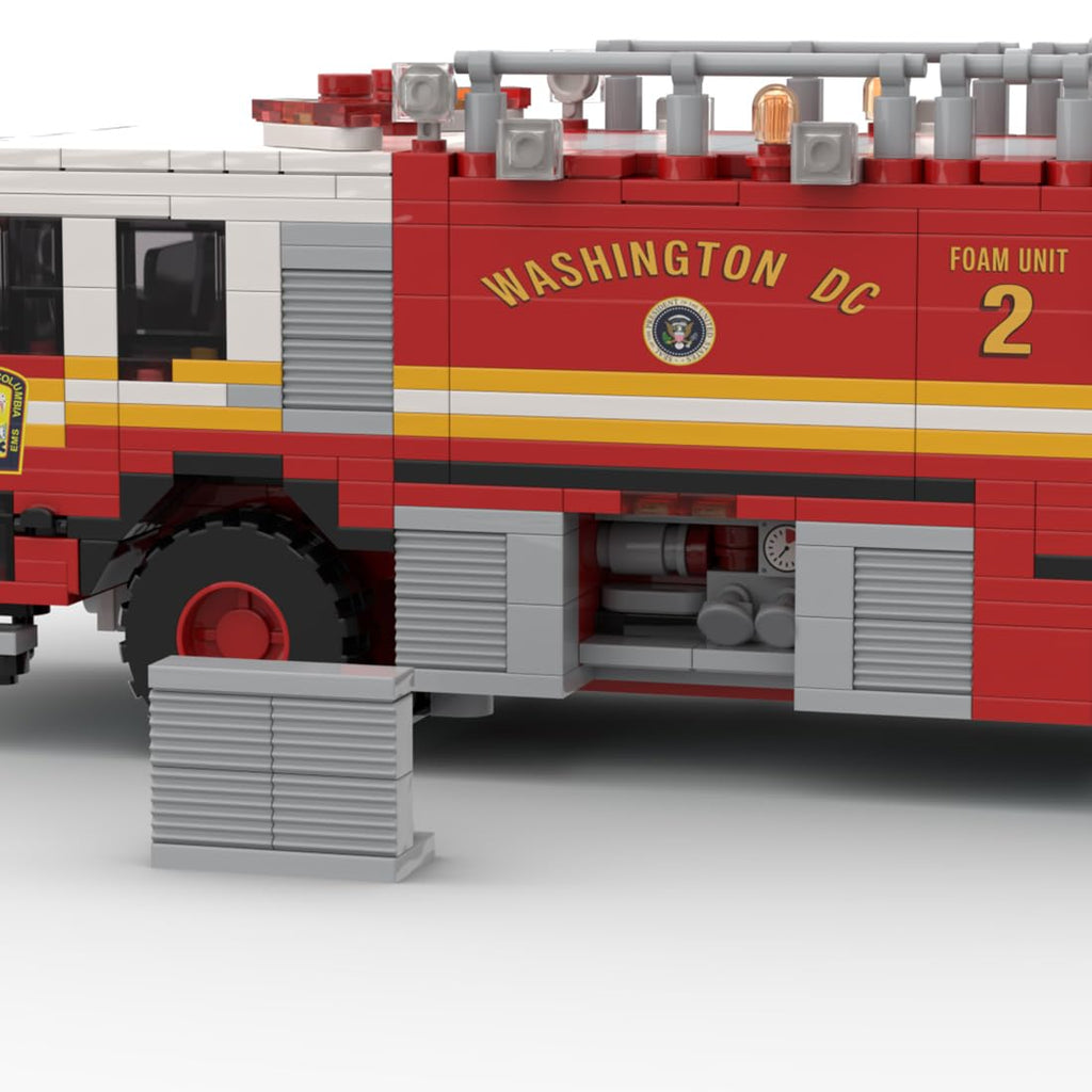 GoAssemb Type III Brush Fire Truck 767-Piece Building Set