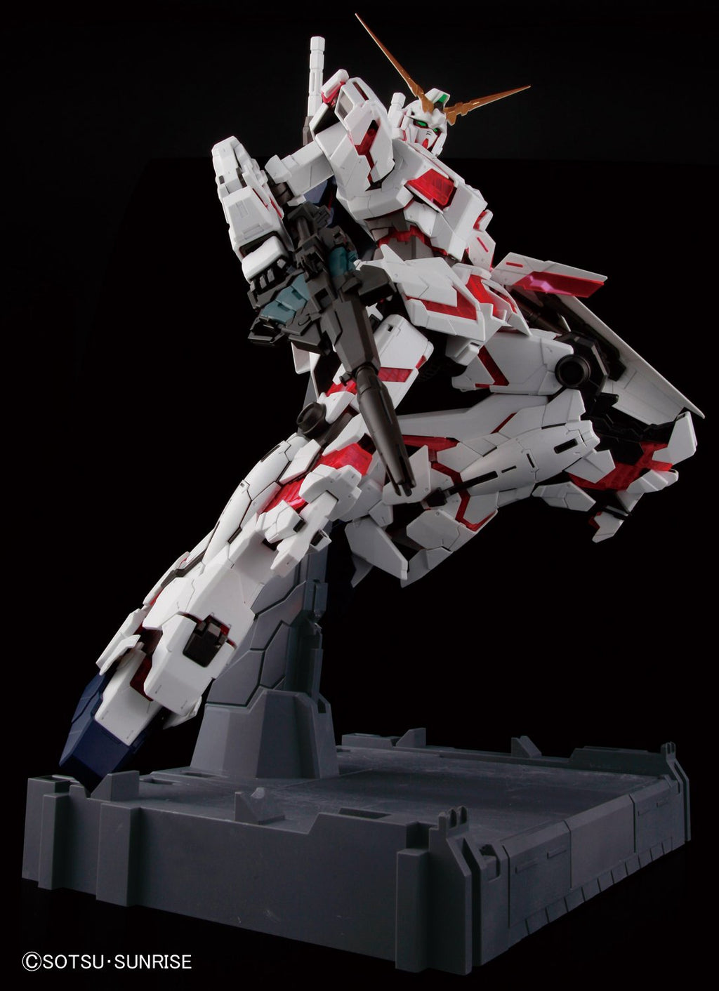 Bandai Hobby PG RX-0 Unicorn Gundam 1/60 Model Kit